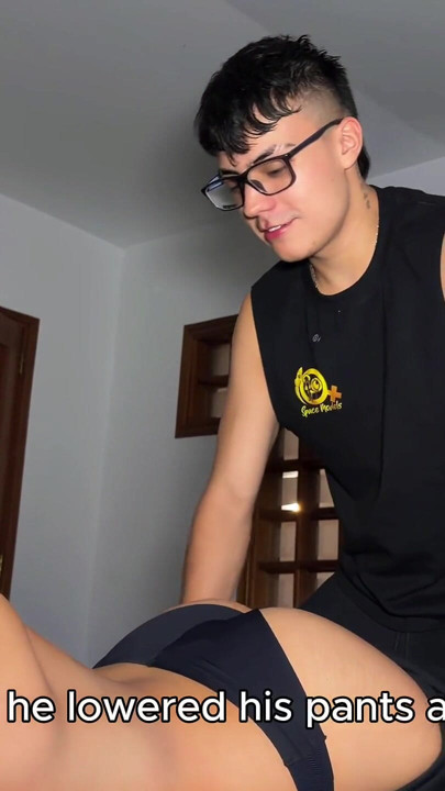 Colombian guy I met at the airport offered me a massage at my hotel, we ended up having sex and a big orgasm - | Clip 2