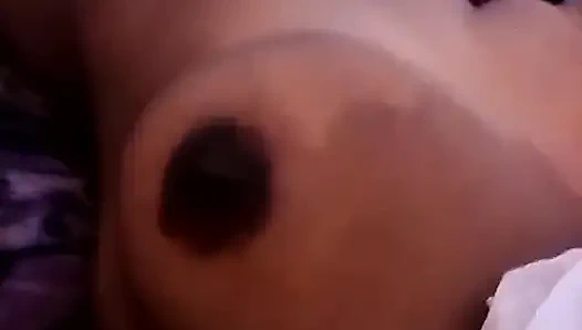 Hintli Müslüman oral seks ve elle muamele