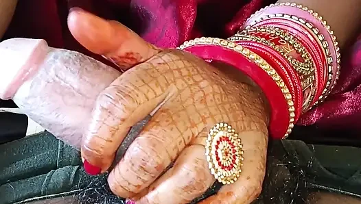 Hendjob di maine apne pati ko aur gadha ras nikali
