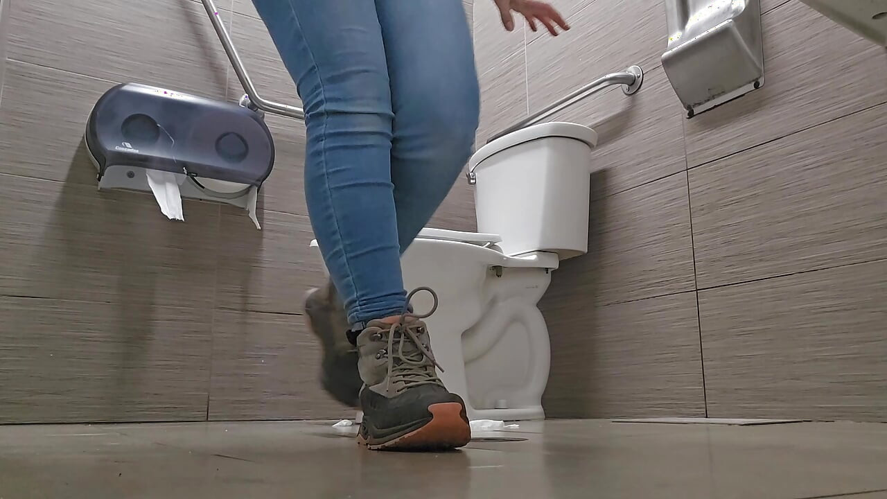 Panties, Pee, Squirt, Pee