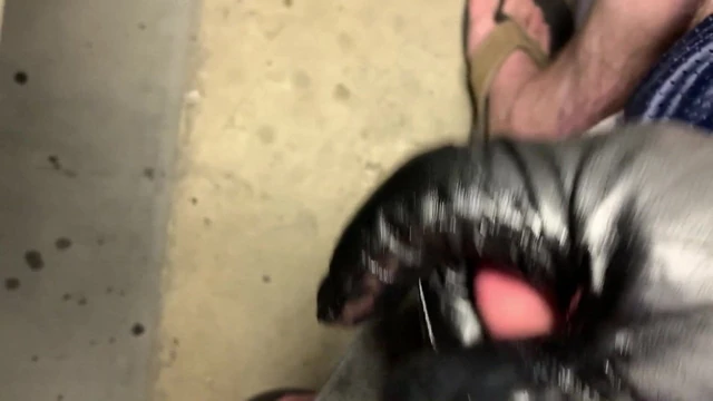 Jerking off with my hand on fire