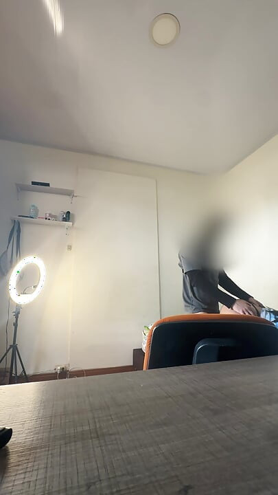 마스크로 섹스하는 그녀 - 라틴계 거유 아마추어 마스크