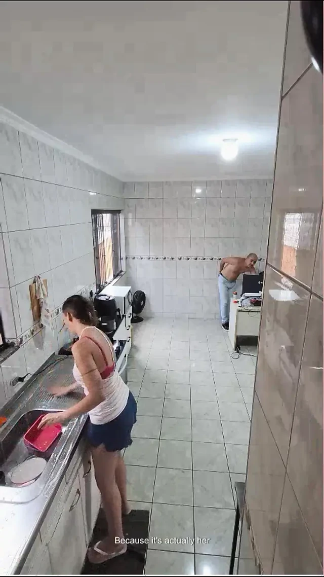 Maid Takes off Her Clothes and Accepts a Facial for Extra