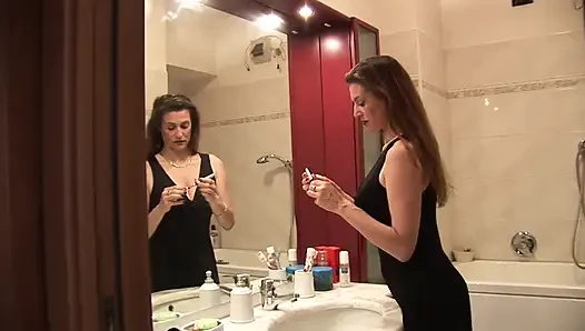Дикий сумасшедший трах для грязной зрелой нимфоманки