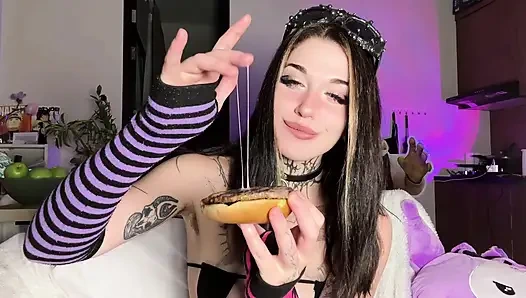Feet, CEI, Cum on burger, Humiliation femdom Joi - Sammy Altham