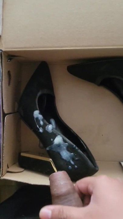 Vale Slippers