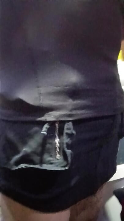 Sissy in Sexy skirt an panties masturbation
