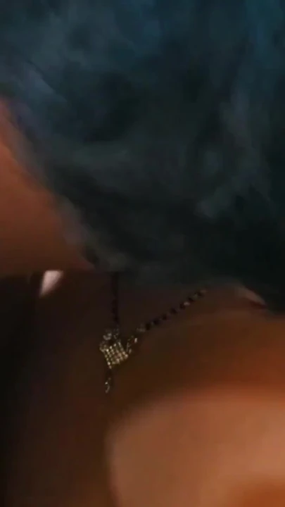 Un momento accattivante da "Devar n.1 parte 2 sesso hardcore preliminari"