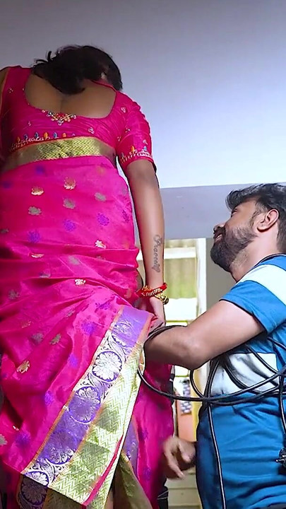 DESI MALLU BHABHI HARDCORE THREESOME SEX WITH TWO ELECTRICIAN AT STAIRWELL WHEN SHE WAS ALONE FULL MOVIE ( HINNDI AUDIO ) | Clip 1