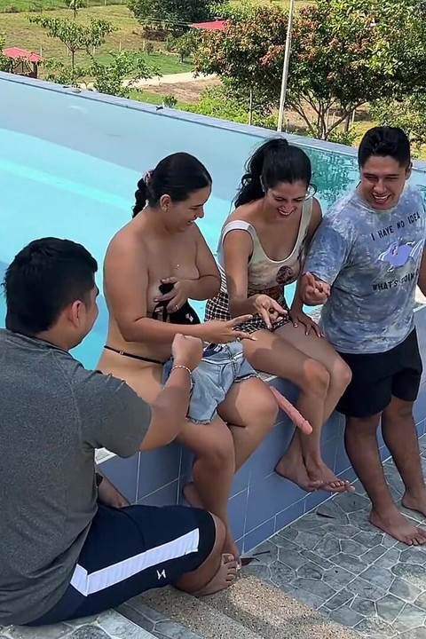 Mengapa Bermain Rock Paper Scissors jika kita sentiasa berkongkek?