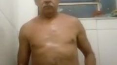 Brazilian grandpa on the bath