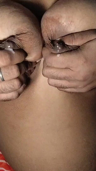 Desi bhabhi gets tits massaged by neighbour | Clip 1