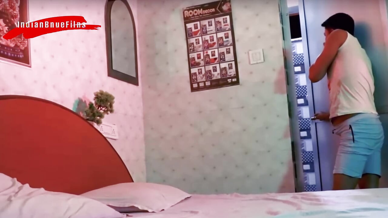 сводный брат и сестра
