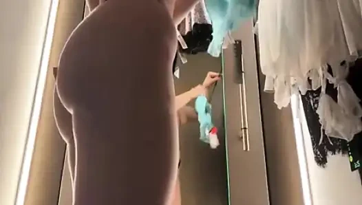 Crazy fucking in the changing room