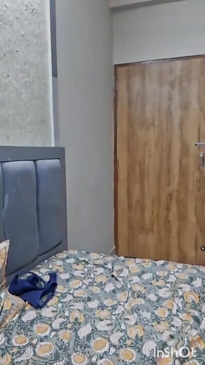 Esposa gostosa fode seu amigo da faculdade