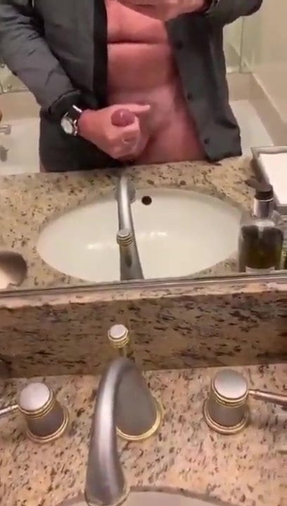 Daddy cums 4 me