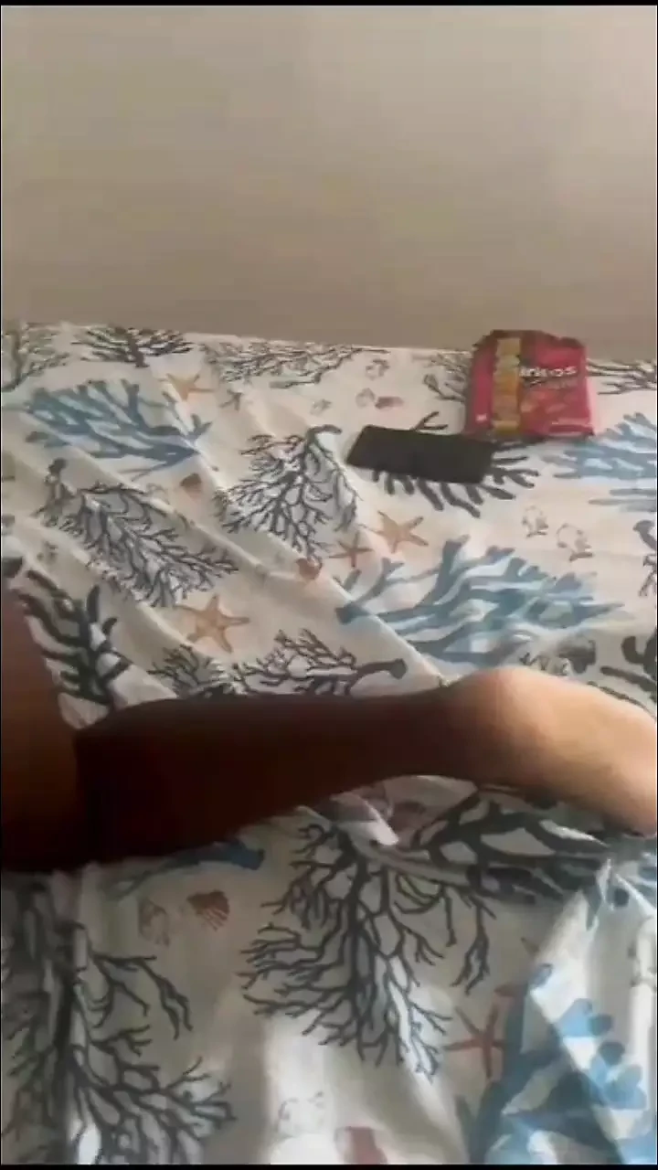 सौतेली बहन की गांड खोलना