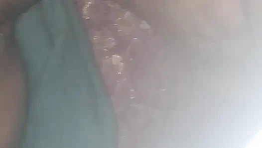 Es macht spaß 💦, Desi zu verlassen