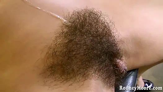 Islak ve dağınık Nikki Daniels minyon güzel