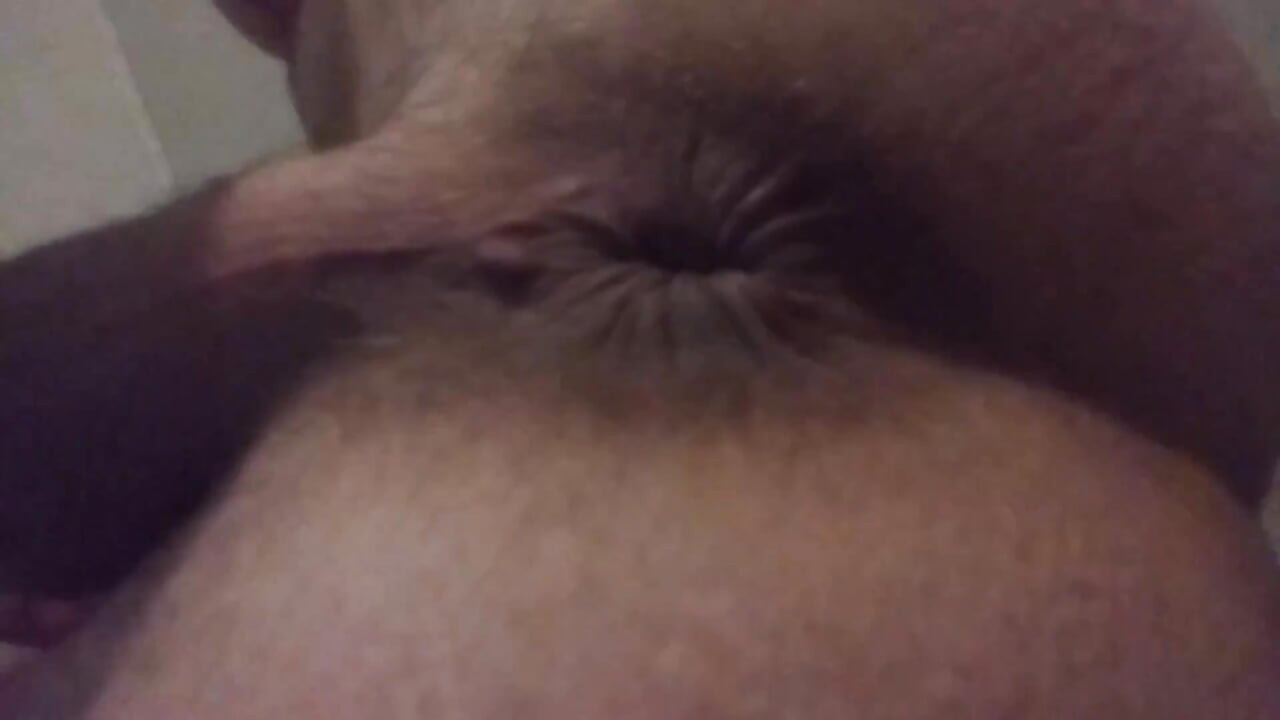 Visar upp min udda formade bootypuckerhole sphincter