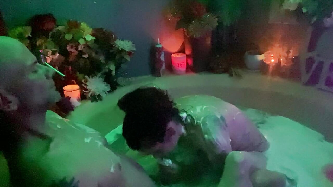 Part 2 sucking that thing raw