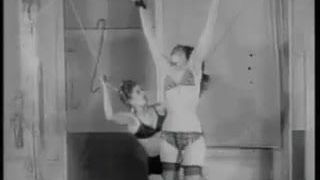Vintage striptérský film - b page bondage