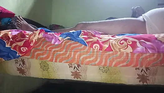Видео траха бхабхи дези Pooja и деревенского шурина