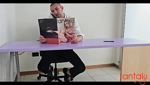 A doctor helps her colleague test Tantaly Daisy. Use the Ferrero code to get a discount.