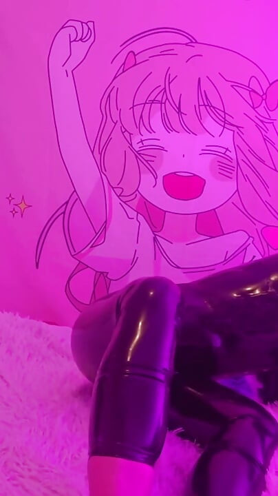Latex Doll Fucks Her Mouth with a Huge Tentacule