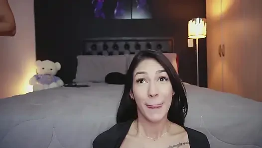 Bintang bokep amatir ashley sanz lagi asik nyepong kontol bagian 2