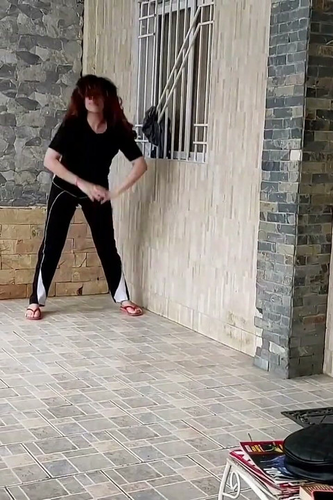 댄스 대회를 놓치지 마세요!