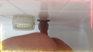 Anale con un dildo a piacimento del golosto
