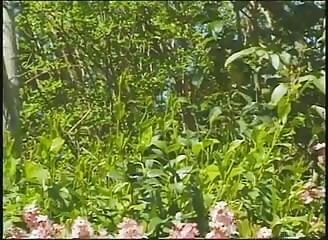 Vintage - lesbian lagi asik mainin dildo di taman