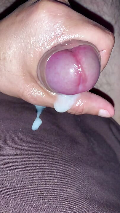 Masturbating thinking of stepsis next room - Cum a lot - Big Dick