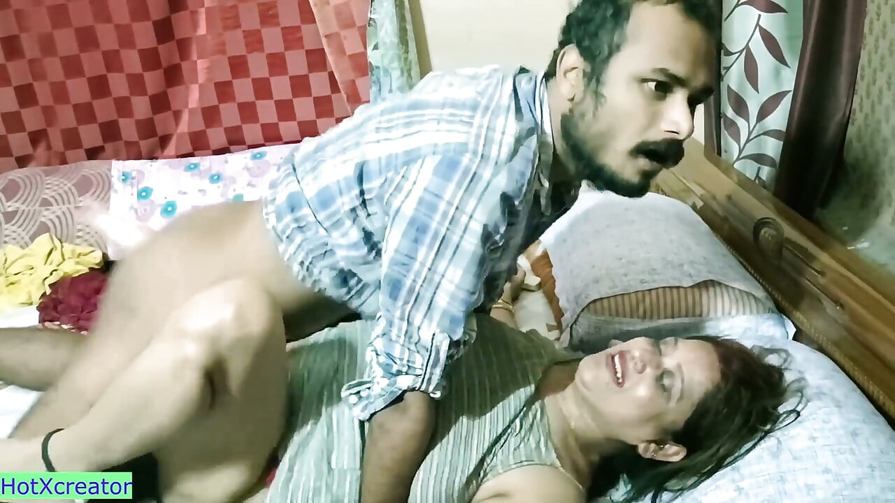 Desi hot amateur sex with clear dirty audio! Viral XXX sex