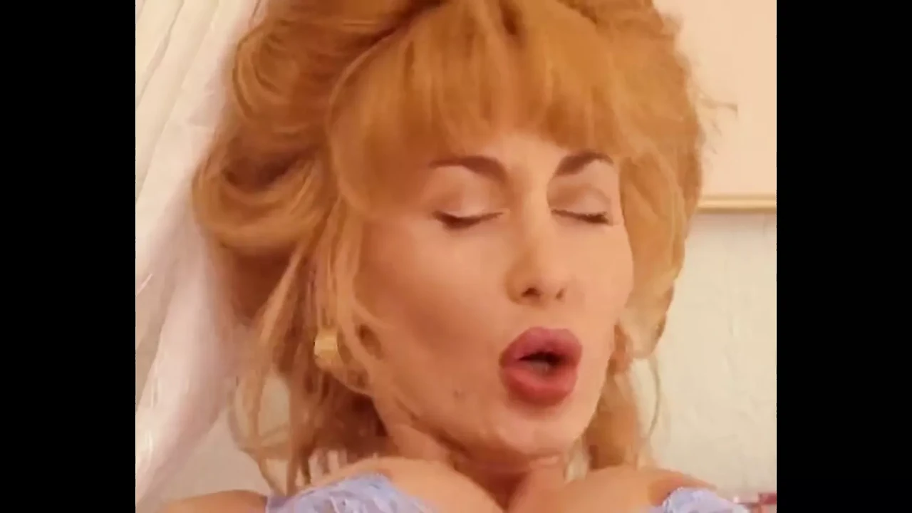 Dolly Buster ass fuck