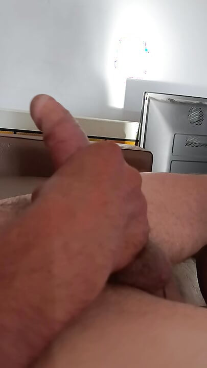 It always feels good to have a nice handjob part 1