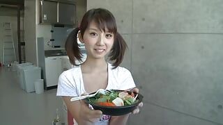 神田瑠美 - ディープスロート、ザーメン咀嚼パート3