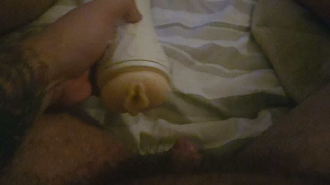 Any cogars or housewifes know how to deal with driping wet cock?