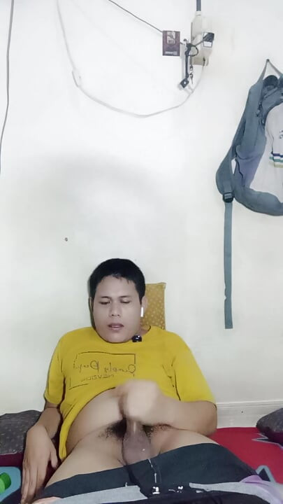 สิ่งที่ดีที่สุดเกี่ยวกับการช่วยตัวเองคือหลังจากมันเล็กน้อยฉันเงี่ยนและอดไม่ได้ที่จะเห็นเซ็กซี่และหล่อ