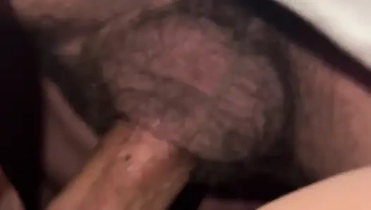 Milf pantat besar dari belakang