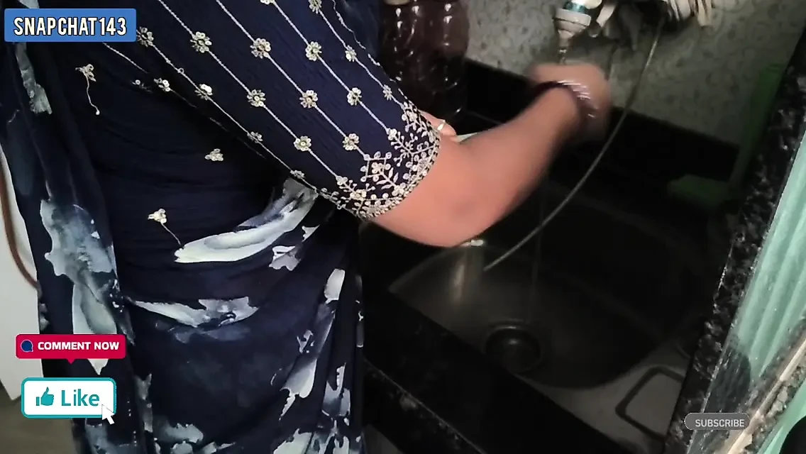 Pakistani stepmother fucked by stepson's tuition teacher Viral Video