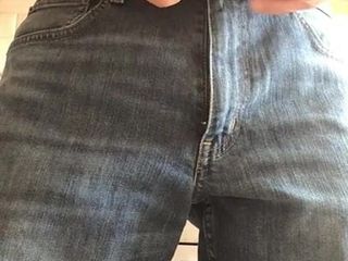 Seluar jeans boleh menjadi sangat miang