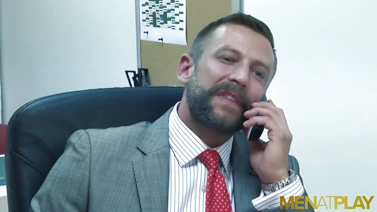 MENATPLAY - Bottom hunk in suit Logan Moore anal fucked hard