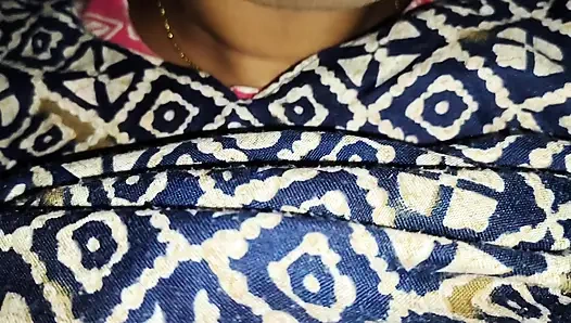 Desi bhabhi und devar handjob