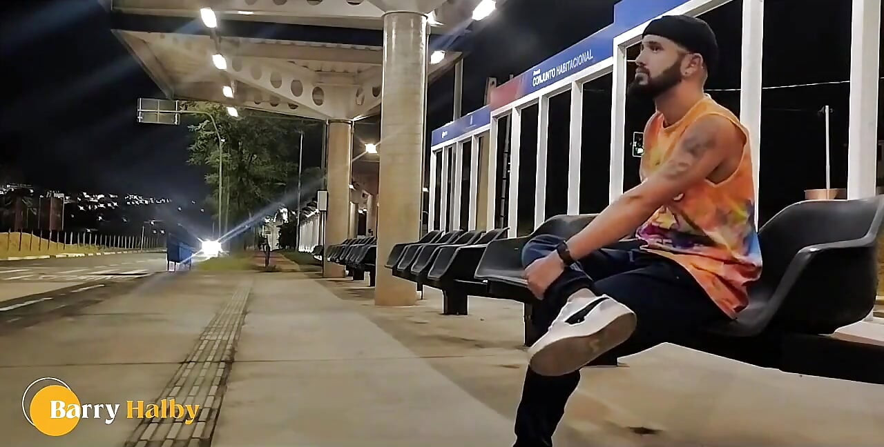 I Sucked the Driver's Dick While Waiting for the Bus.