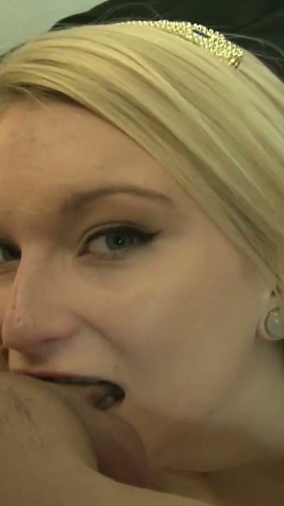 Teen slut wants to be daddy's princess, fucks like a whore! | Clip 1
