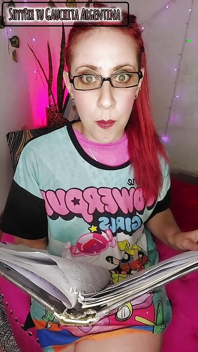 The Nerd Girl in Your Class Just Wants to Lose Her Virginity!!!