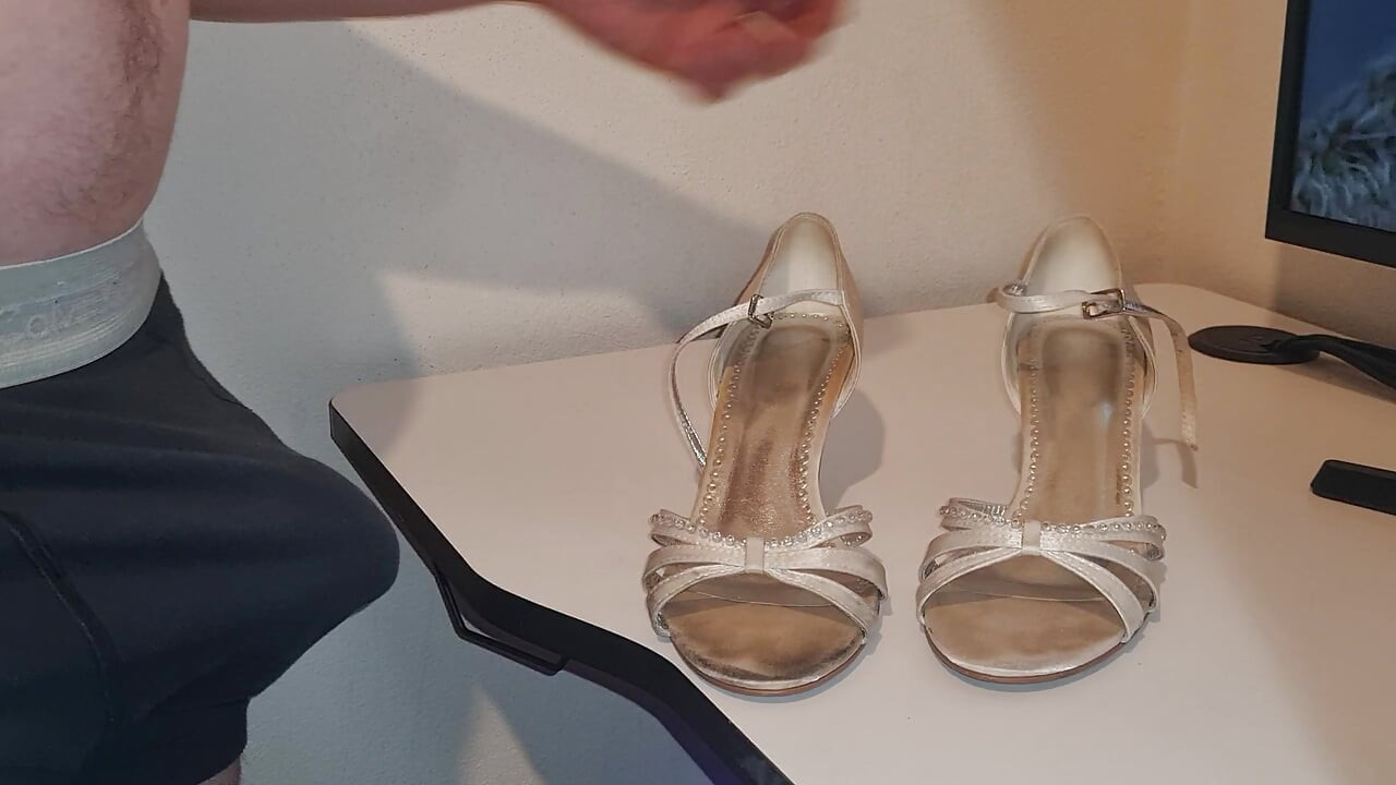 Fucking my stepmom's dancing shoes