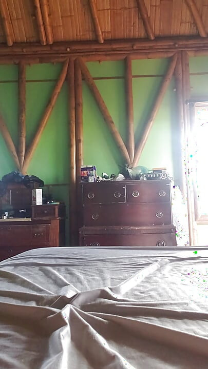 Mon mec me défonce le cul